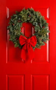 wreath-red-door wreath-red-door